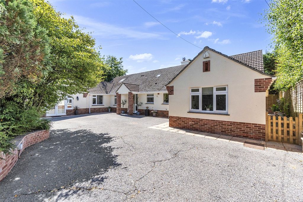 Property photo 1 of 48 Picture No. 38