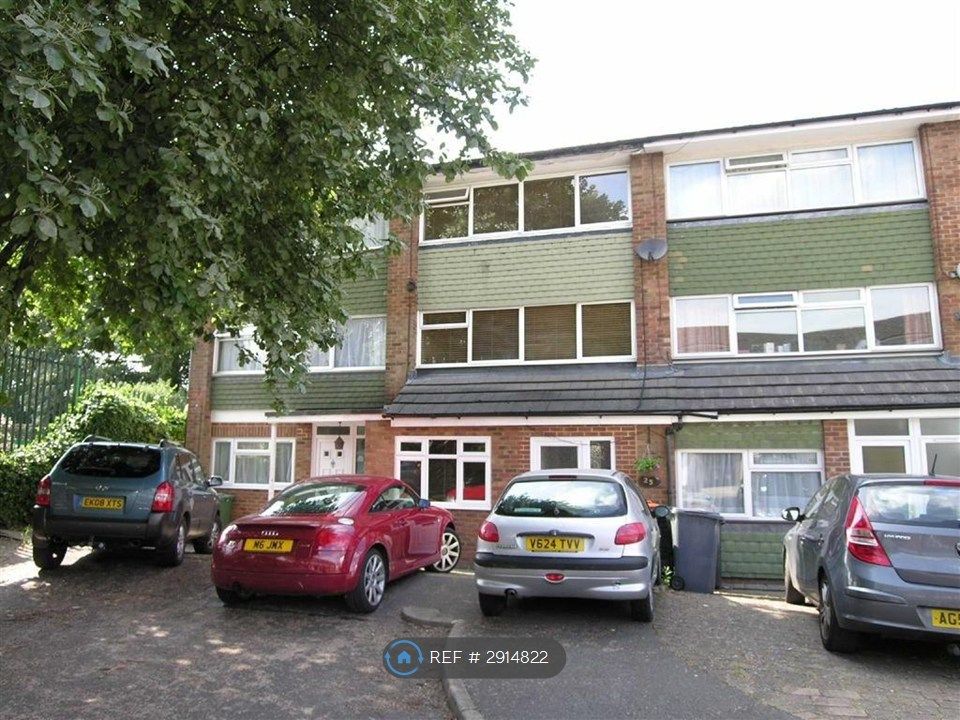 Property photo 1 of 10 View From The Street