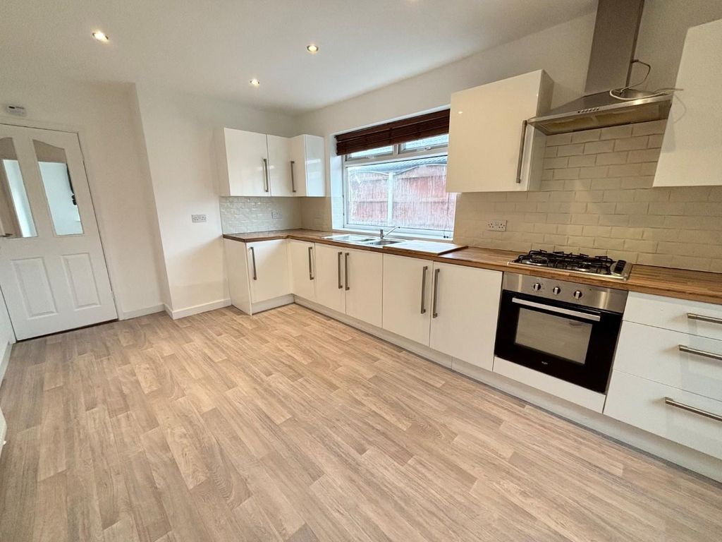 Property photo 2 of 18 Image00010.Jpeg