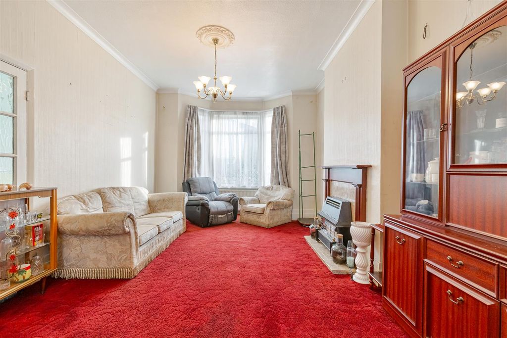 Property photo 2 of 12 Ach_7932.Jpg