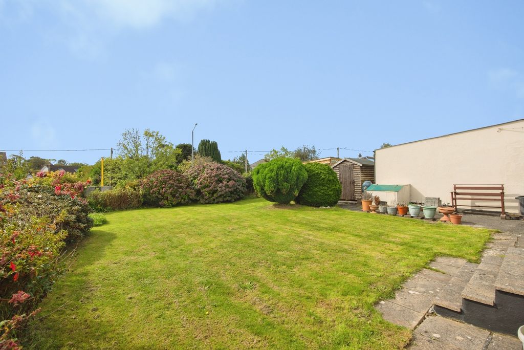 Property photo 2 of 18 Pbox-Img.Jpg