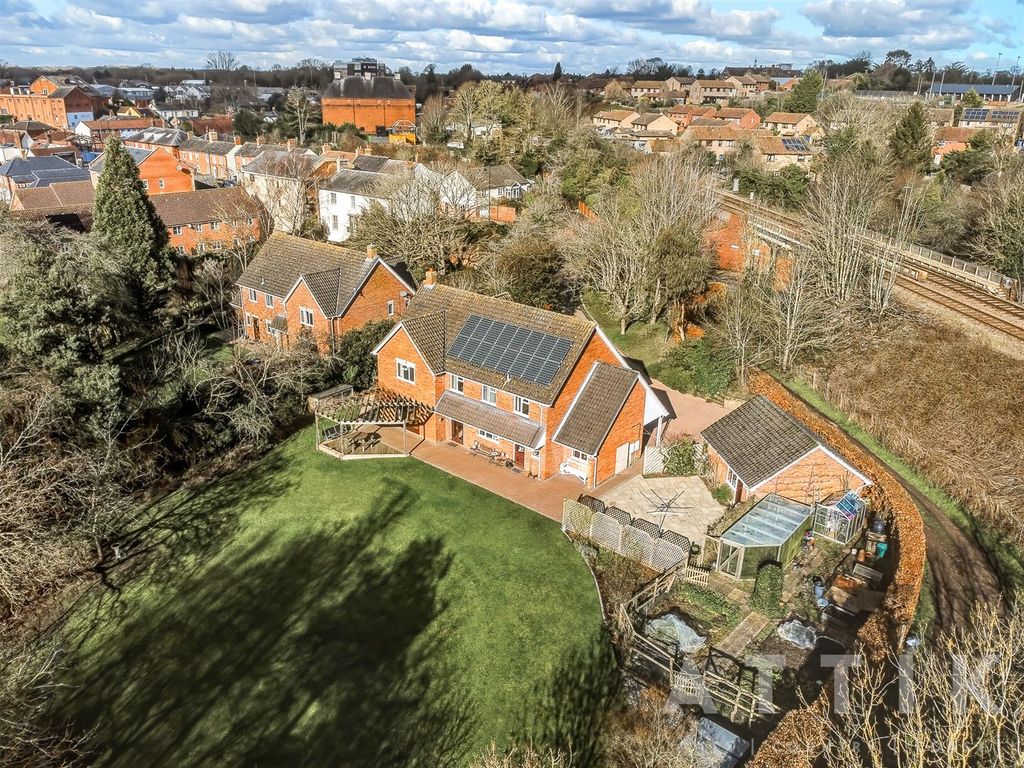 Additional image 5 of 5 bed detached house for saleQuay Street, Halesworth IP19