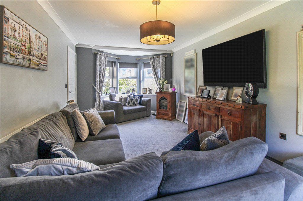 Property photo 2 of 16 Living Room