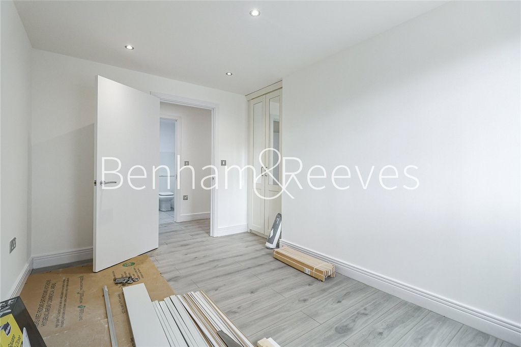 Property photo 3 of 10 Picture No. 06