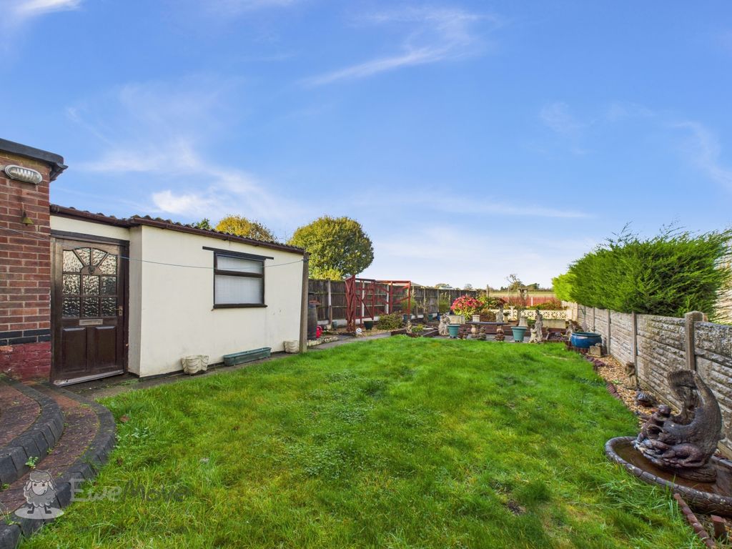 Property photo 3 of 20 Garden B