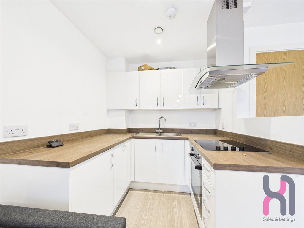 Property photo 2 of 12 Picture No. 05