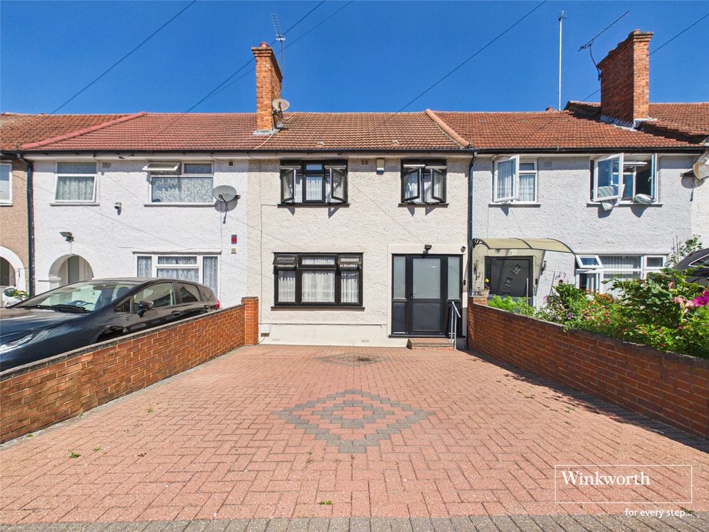 Property photo 1 of 11 External