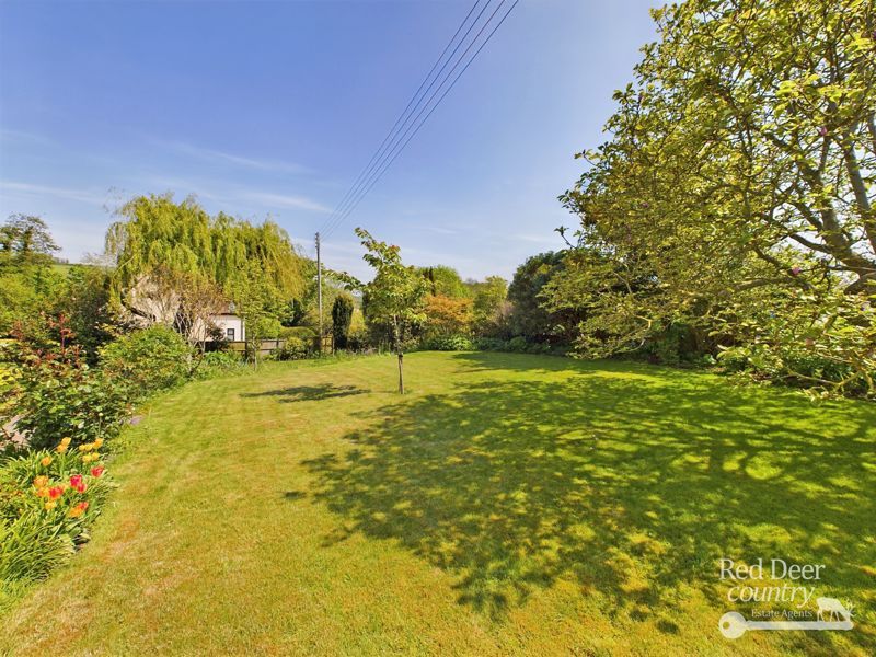 Property photo 2 of 30 Garden