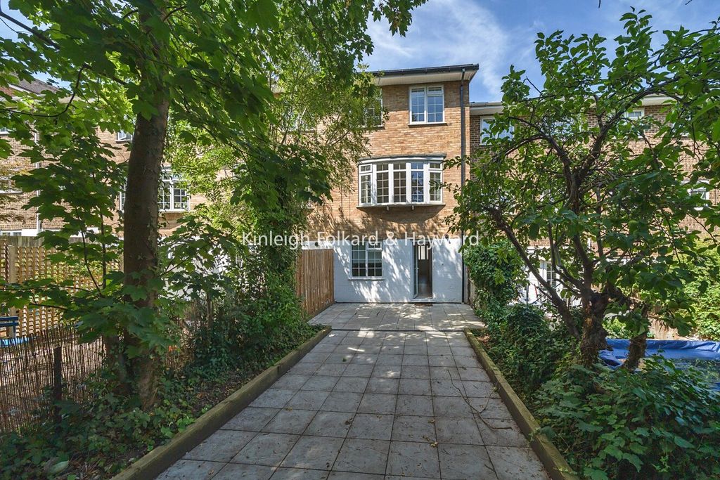 Property photo 3 of 23 Picture No. 07