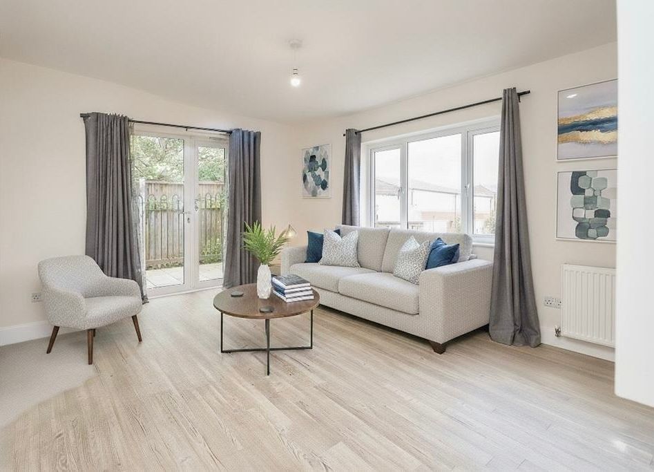 Property photo 3 of 14