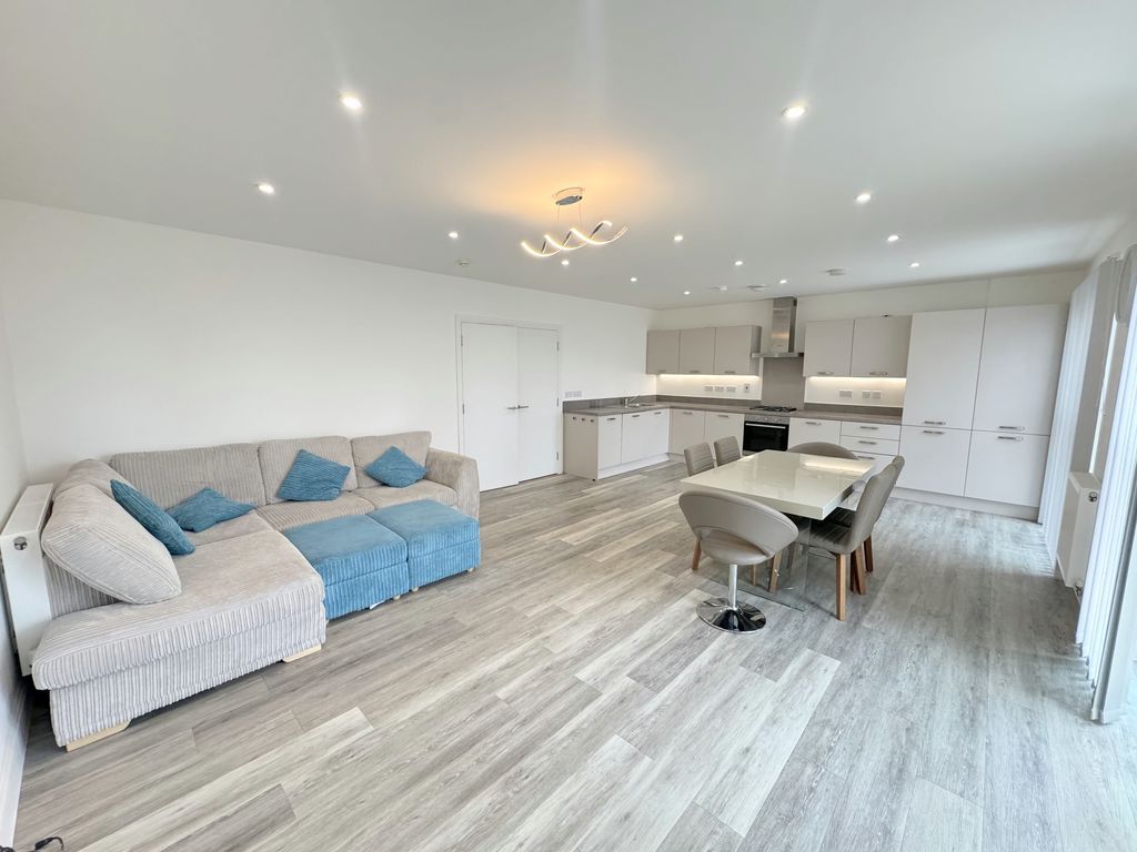 Property photo 2 of 21 The Shipyard