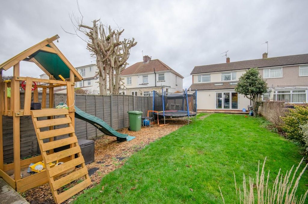 Property photo 2 of 25 Rear Garden Pic 2.Jpg