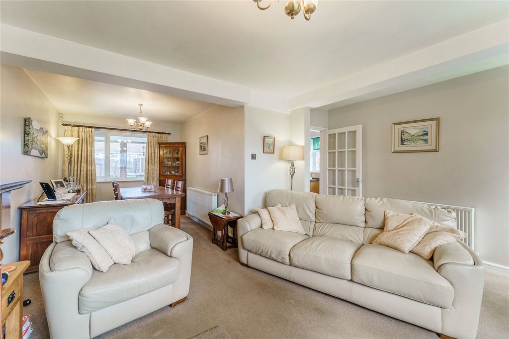 Property photo 3 of 23 Picture No. 23