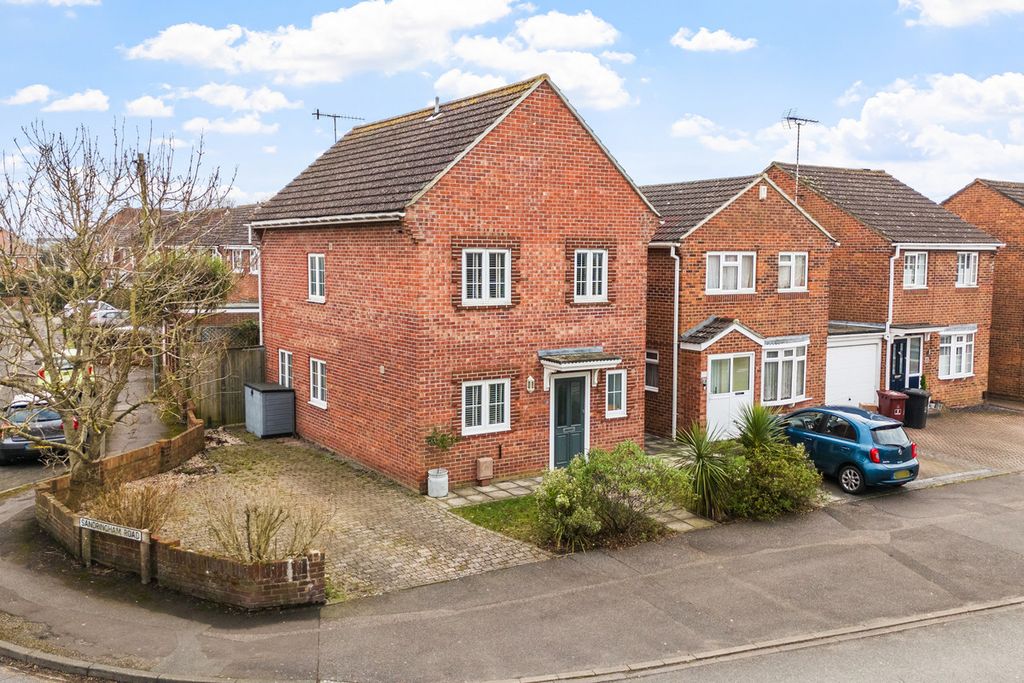 Property photo 2 of 11