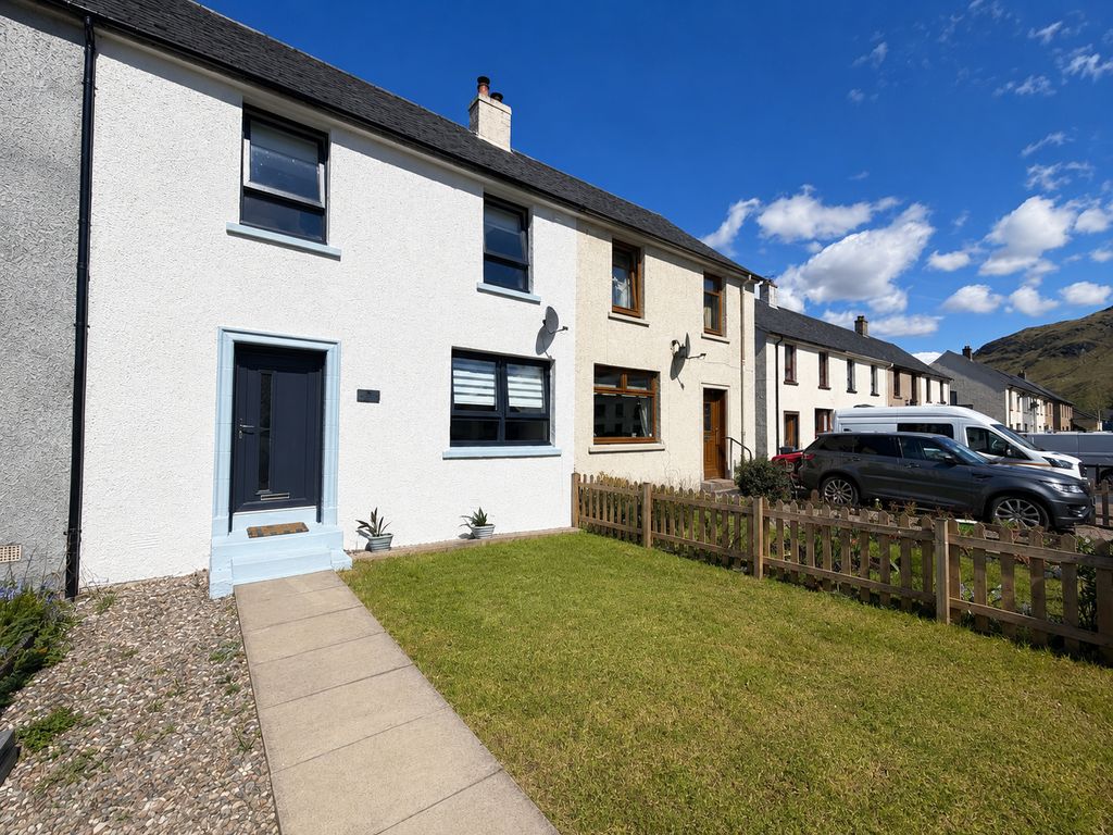 Property photo 1 of 31