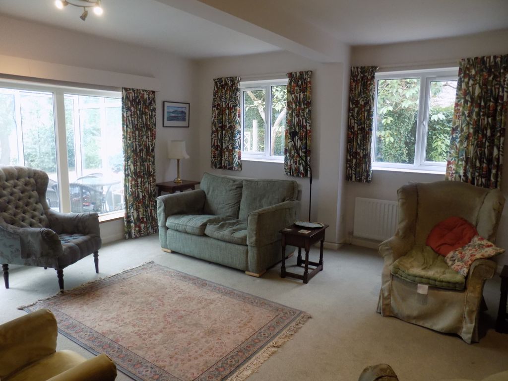 Property photo 3 of 16