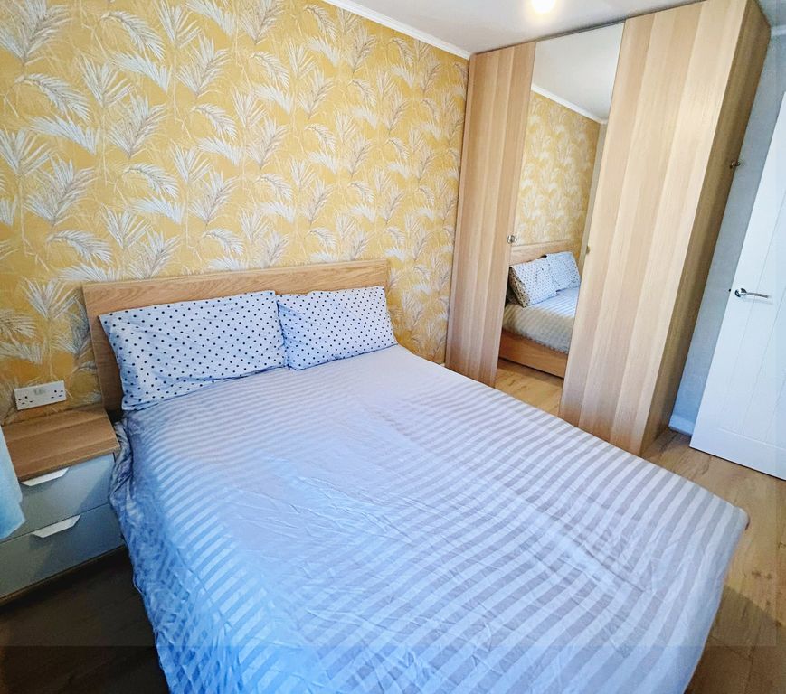 Property photo 1 of 2 Photo 0