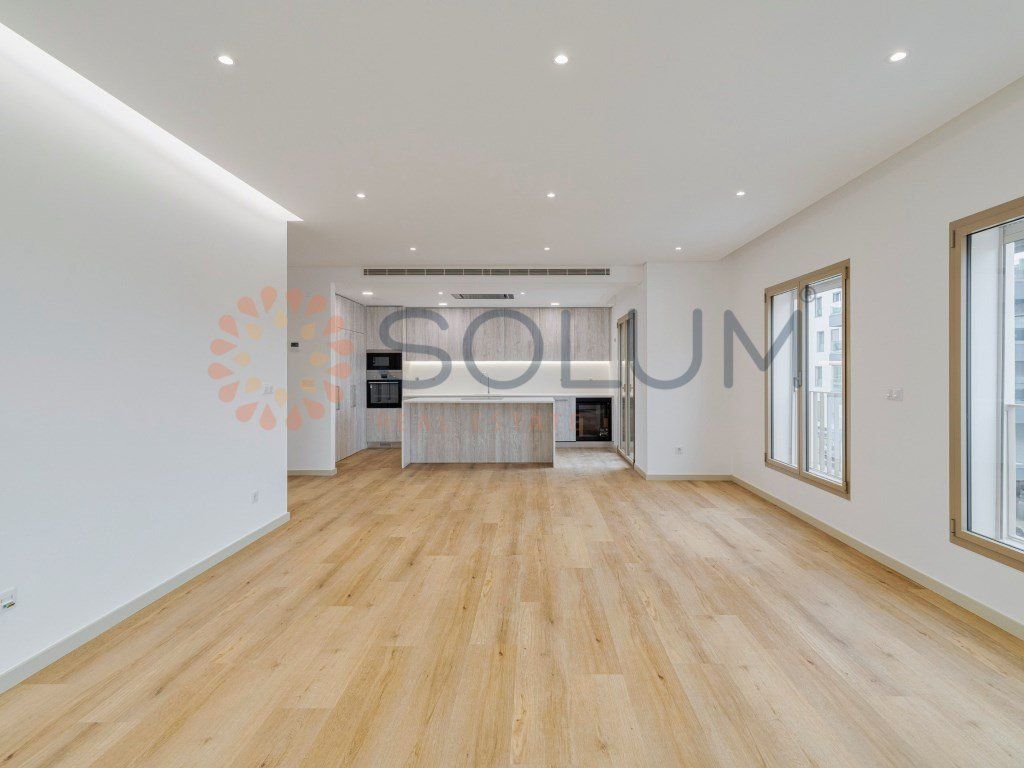 Property photo 1 of 17 2 Bedroom Apartment With 2 Suites - Montijo