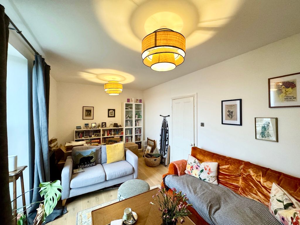 Property photo 3 of 25