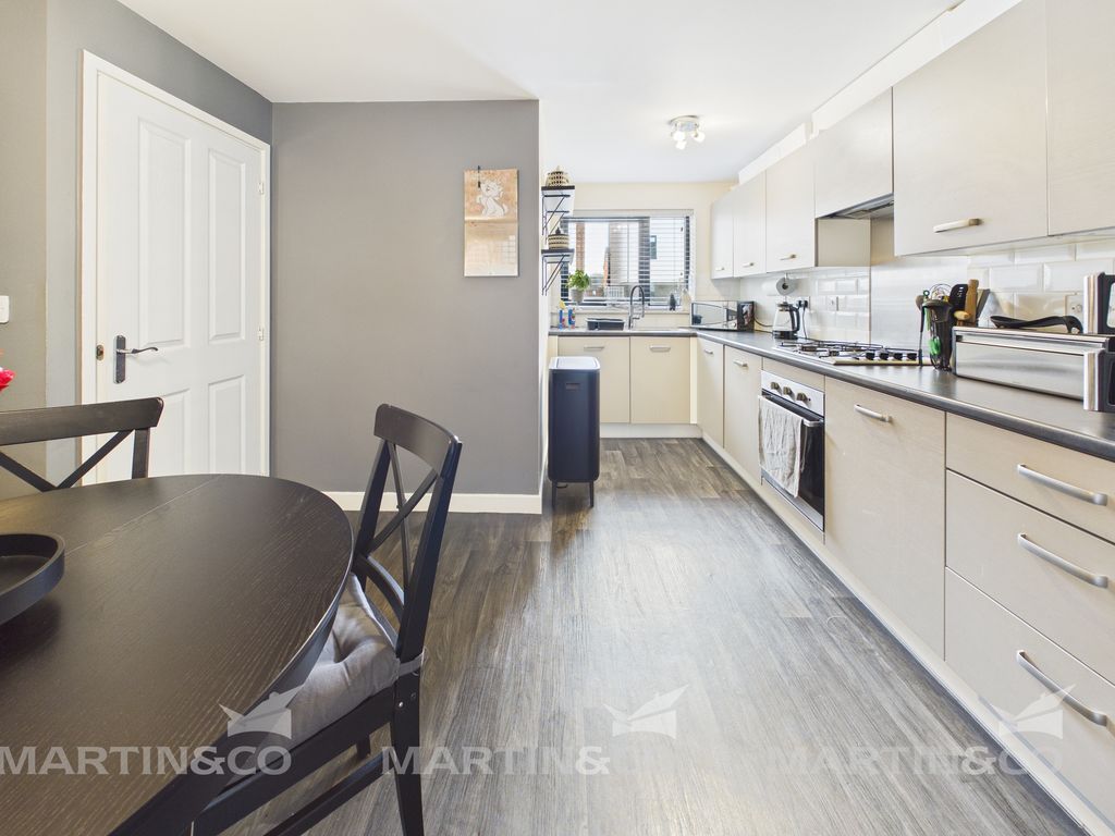 Property photo 1 of 17 Cam02406G0-Pr0583-Still004