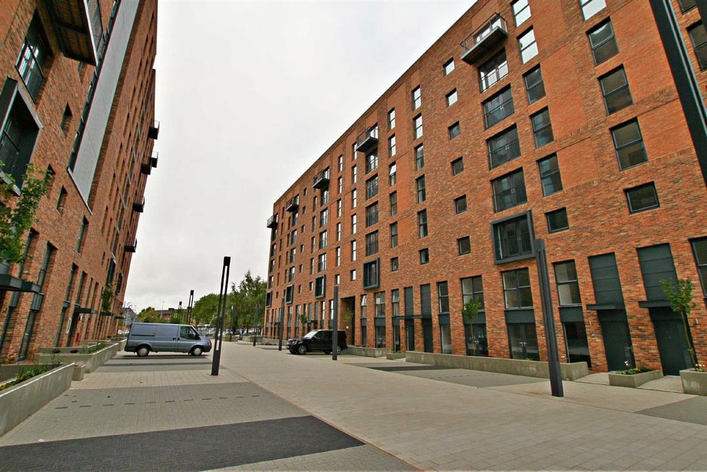 Property photo 3 of 7