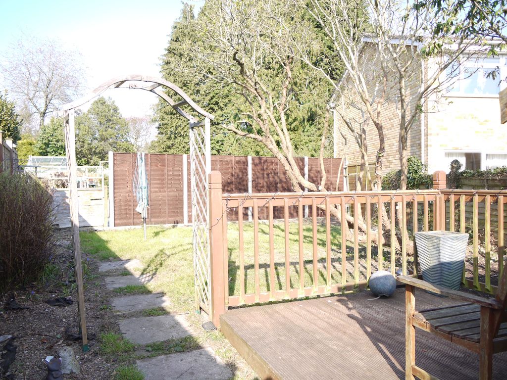 Property photo 2 of 9