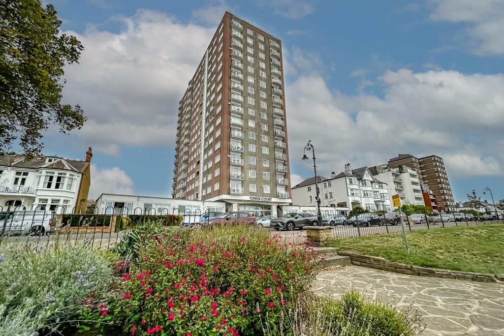 Property photo 2 of 25 Front