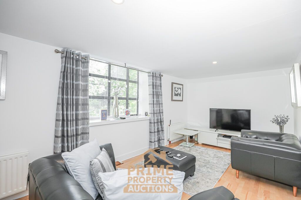 Property photo 3 of 14