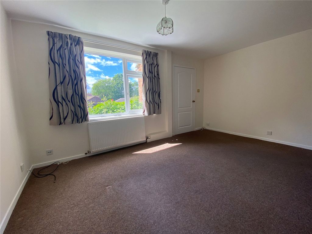 Property photo 2 of 17 Picture No. 25