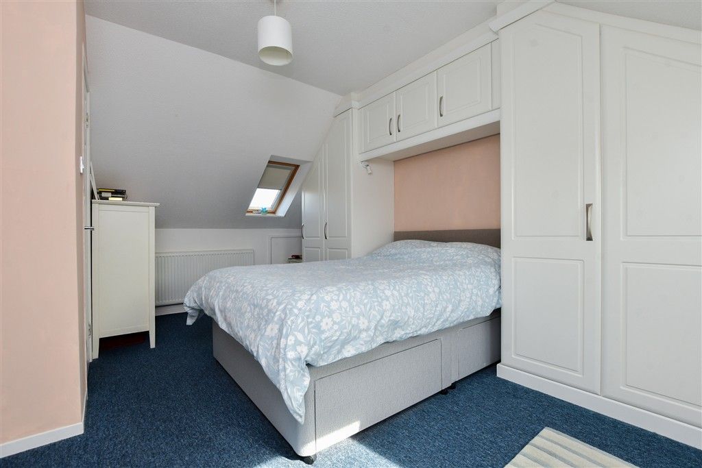 Property photo 3 of 9 Bedroom 1