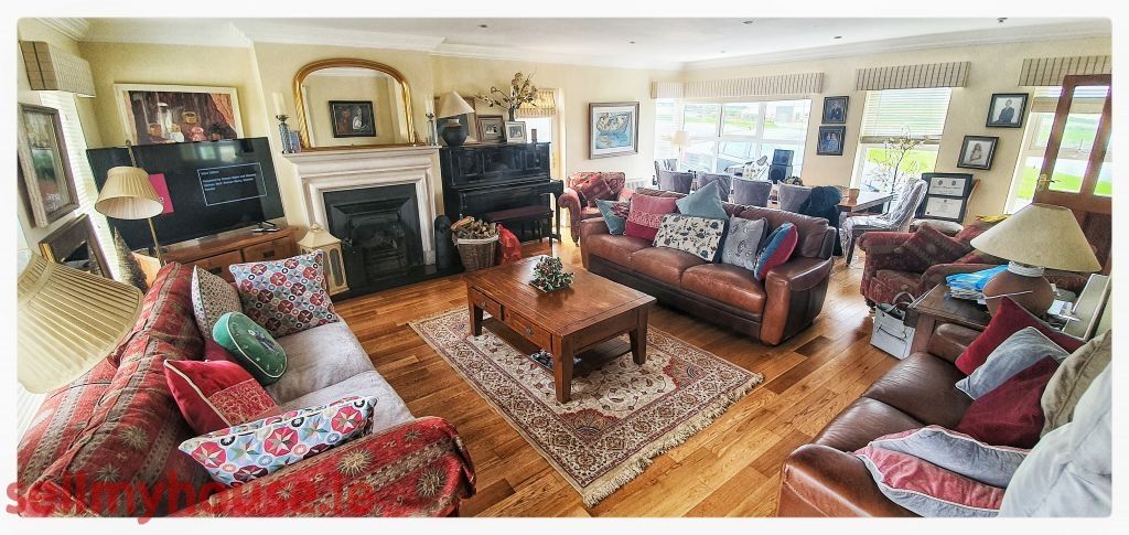 Property photo 2 of 8
