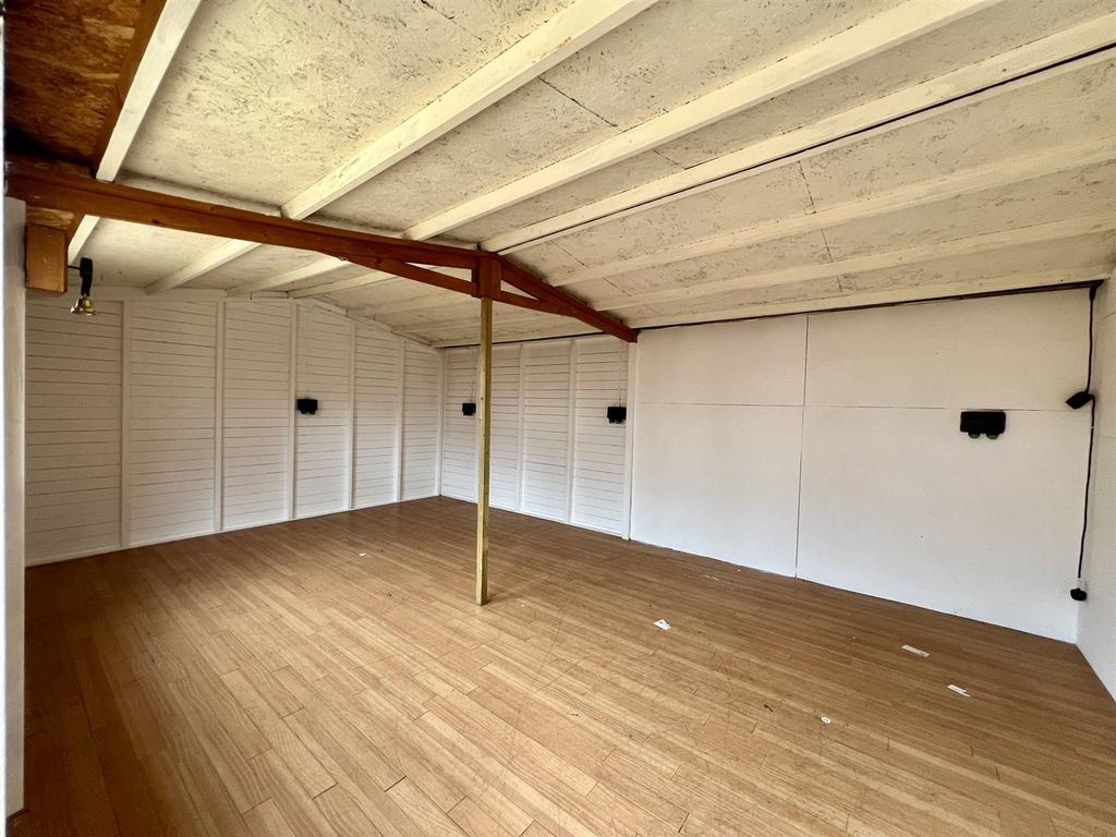 Property photo 1 of 17 Img_9995.Jpeg