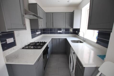 Property photo 1 of 15 3 Bedroom Semi Detached Bungalow For Sale