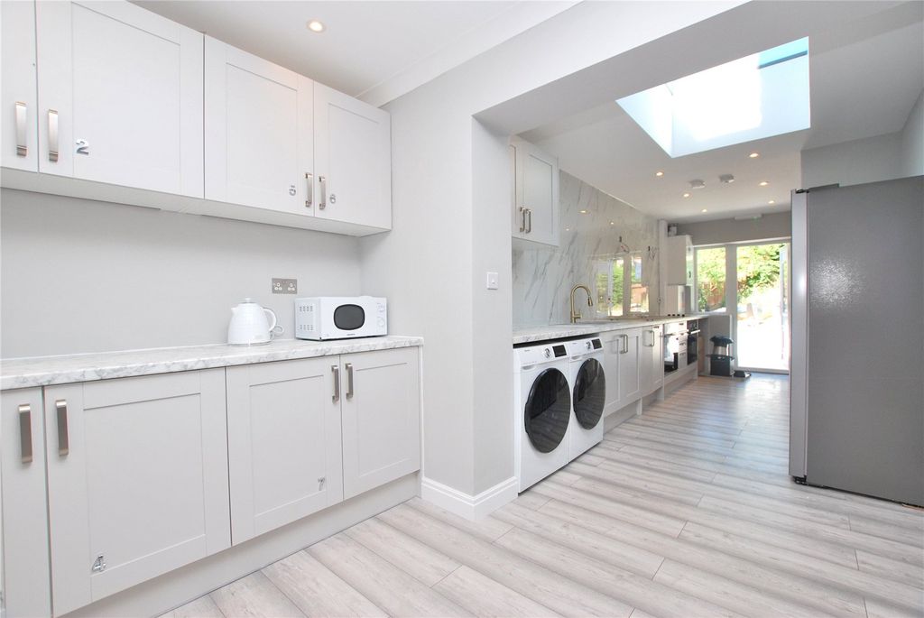 Property photo 2 of 6 Picture No. 05