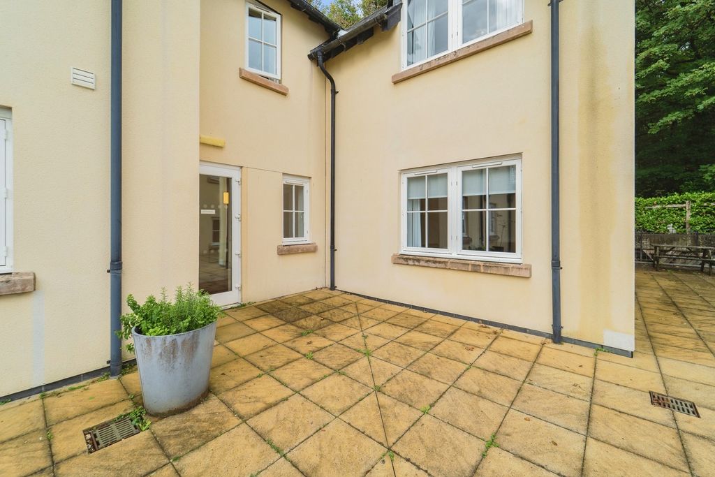 Property photo 1 of 20 Pbox-Img.Jpg