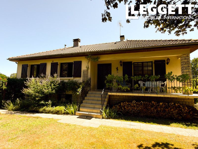 Property photo 2 of 10