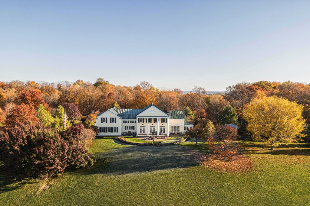 Property photo 1 of 30