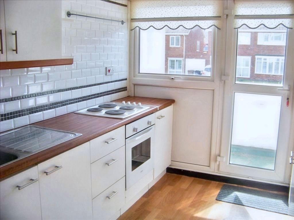 Property photo 3 of 9