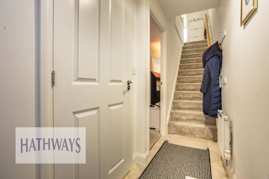 Property photo 3 of 47