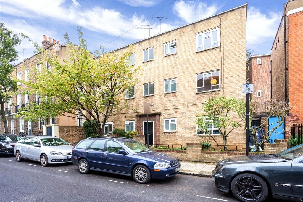 Property photo 2 of 12 Picture No. 16