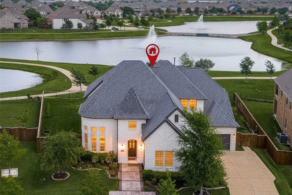 Property photo 1 of 30