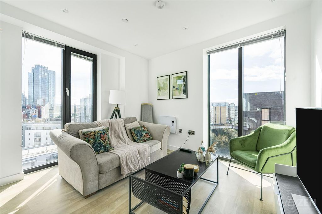 Property photo 1 of 19 Reception Room