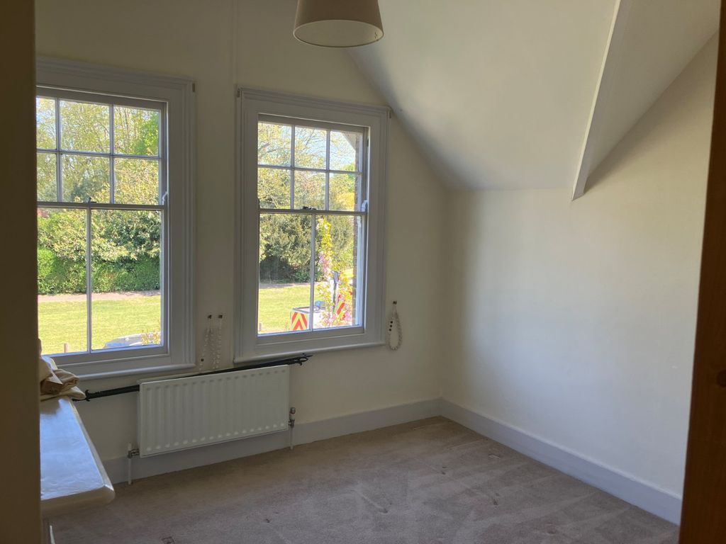 Property photo 3 of 5 Picture No. 06