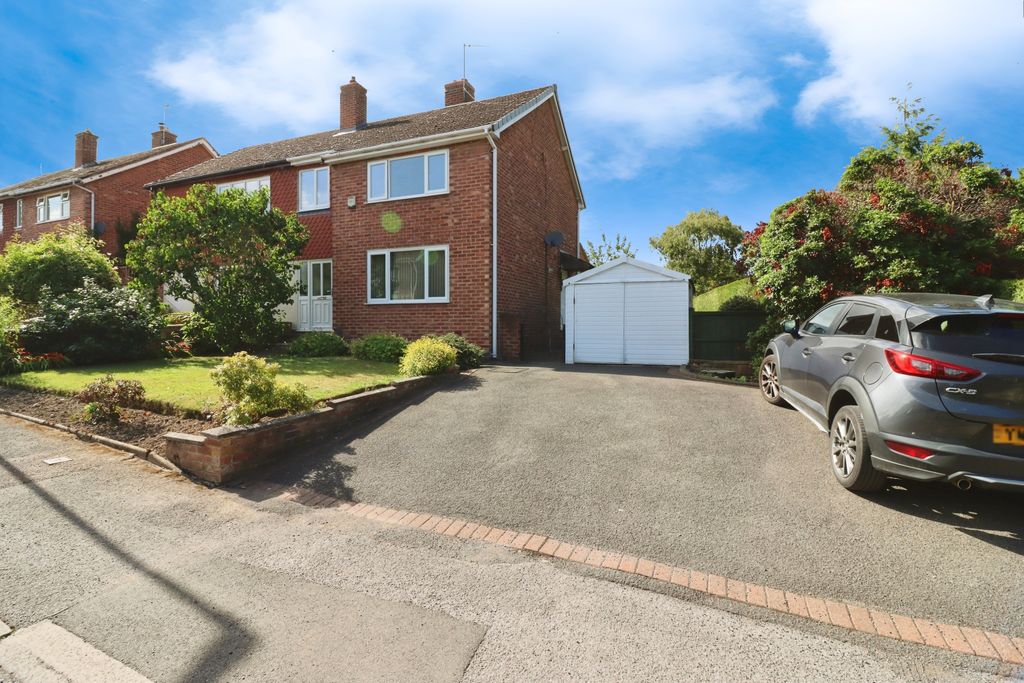 Property photo 1 of 15