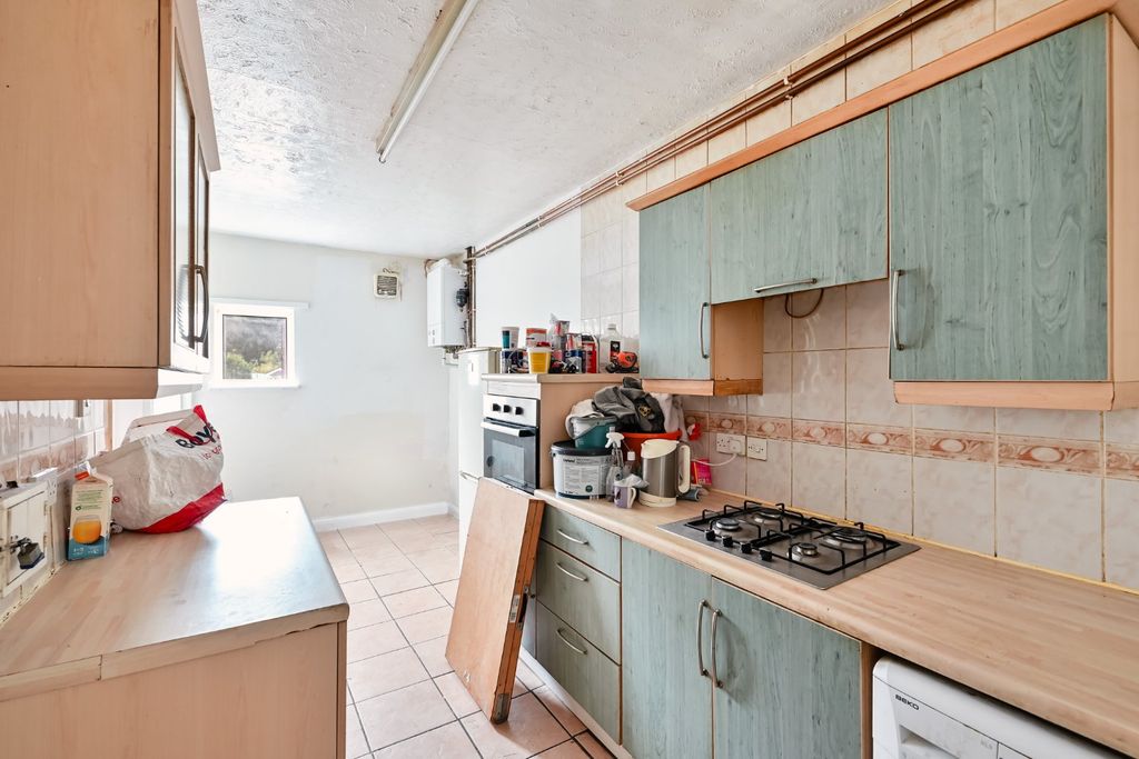 Property photo 3 of 9 Picture 3