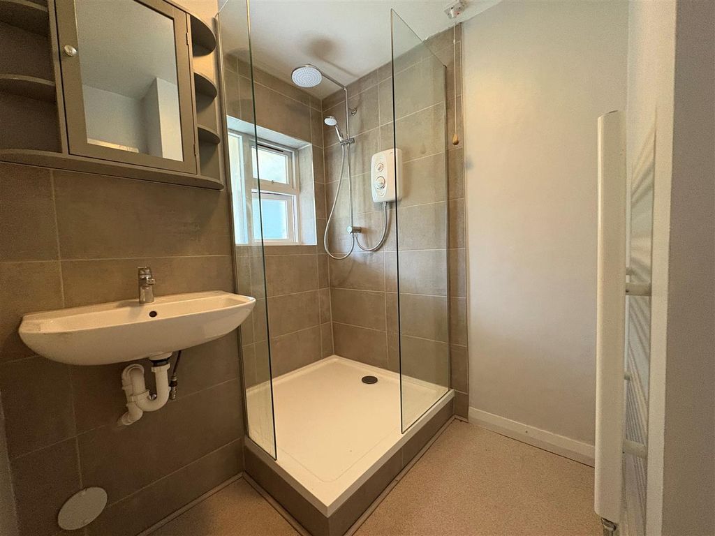 Property photo 2 of 7 45Reeves6.Jpg