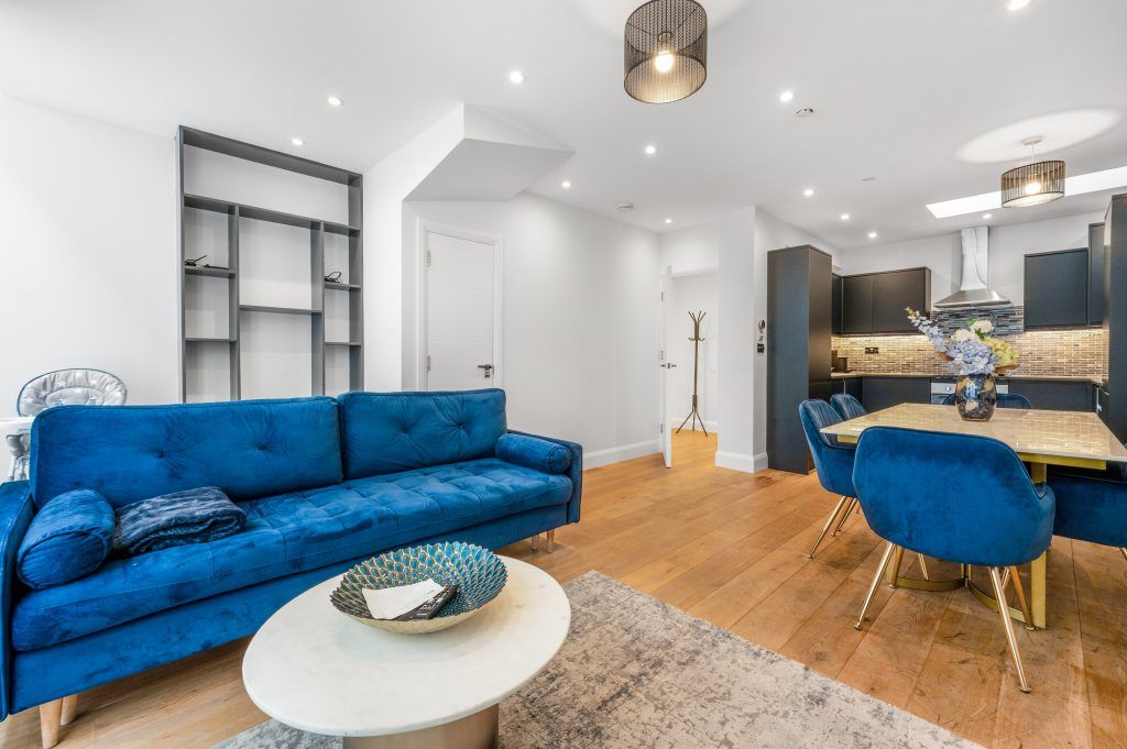 Property photo 2 of 13