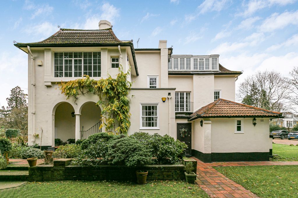 Property photo 1 of 23 Exterior