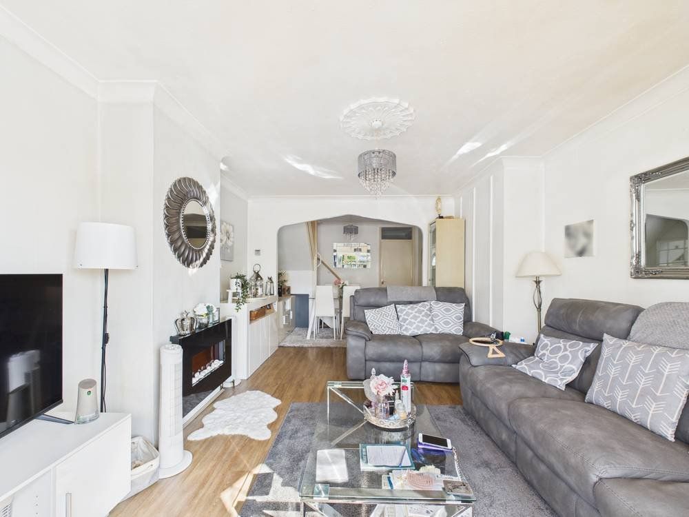 Property photo 2 of 19 Living Room