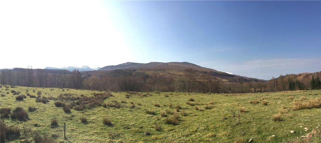 Property photo 3 of 12 Picture No. 02